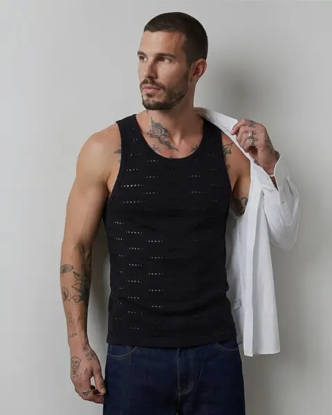 Malla estilo croché negro